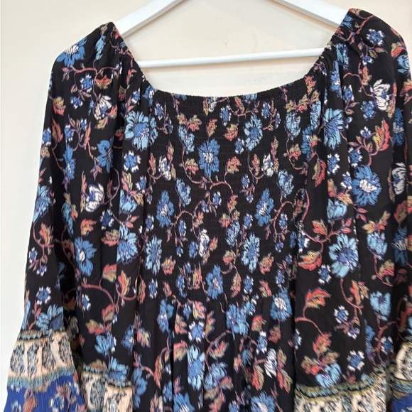 Angie Floral Flare Sleeve Blue Ruffle Smocked Boho Cottagecore Dress Size M - Picture 16 of 16